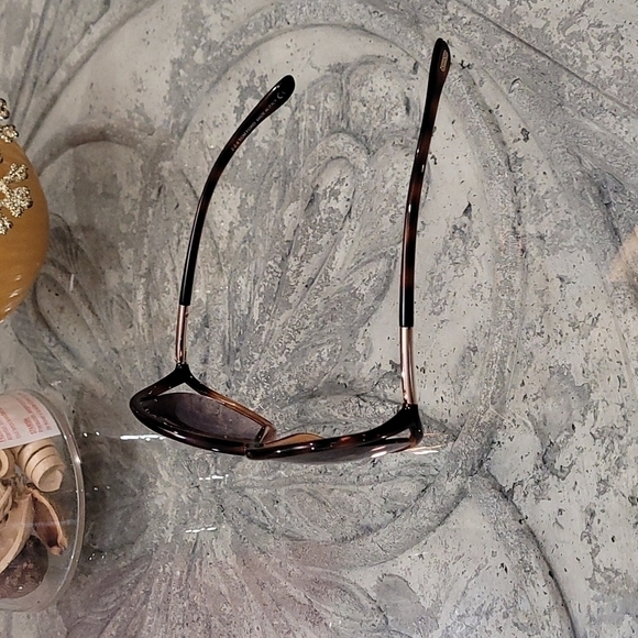 Tom Ford Ivanna TF 373 Sunglasses - Picture 4 of 12